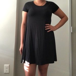 Black Old Navy t-shirt dress.